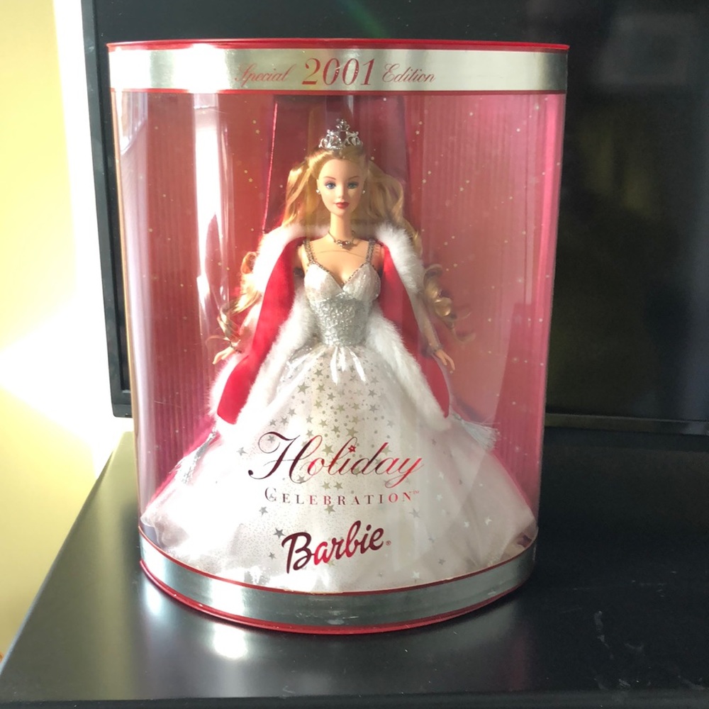 2001 Holiday Barbie
